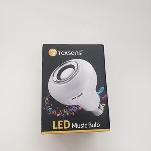 Texsens LED Light Bulb Bluetooth Speaker, 6W White Or RGB Changing Lamp, USED